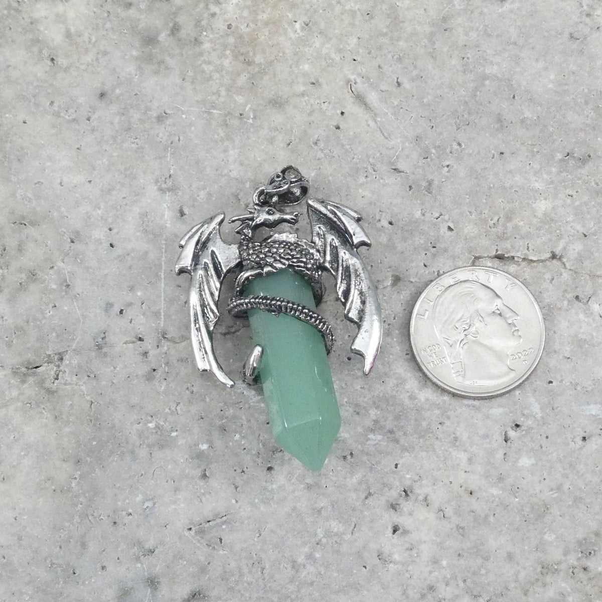 Green Aventurine Flying Dragon Point Pendant, 34 x 50 mm